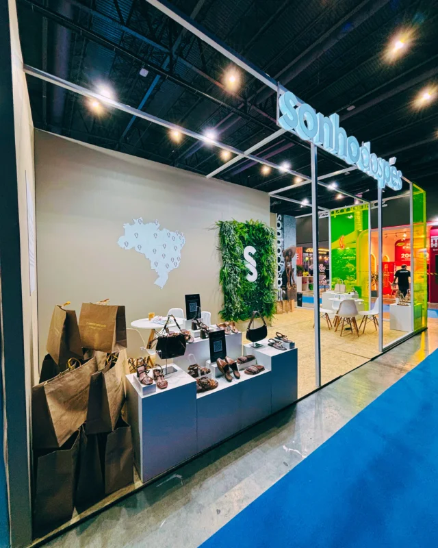 montagem de stand modular
